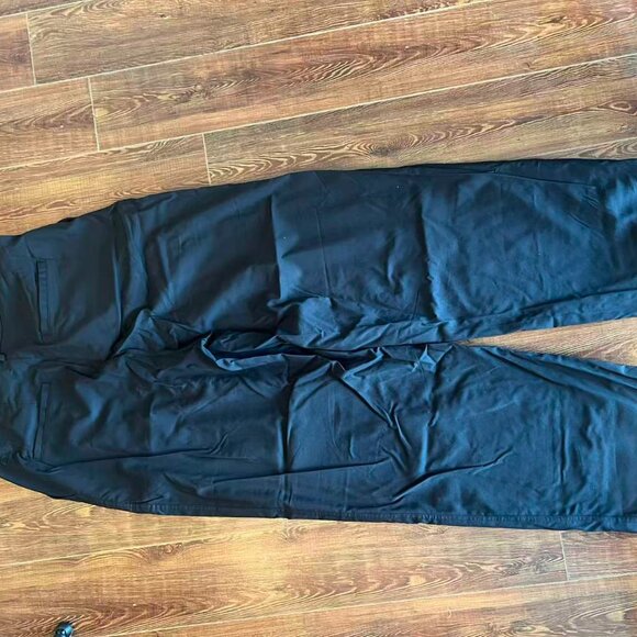 lululemon pants - Picture 2 of 4